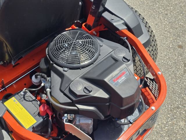 Image of Kubota Z421KWTNC-60 equipment image 3