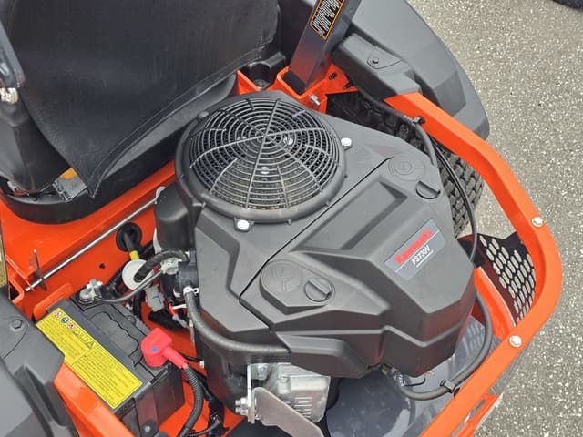 Image of Kubota Z422KWNC-54 equipment image 3