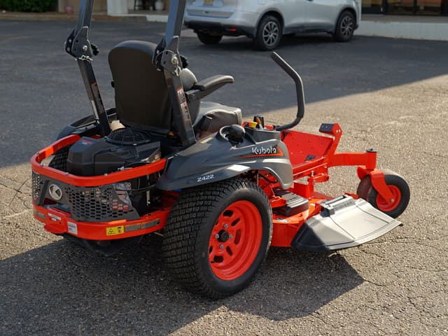 Image of Kubota Z422KWNC-54 equipment image 2