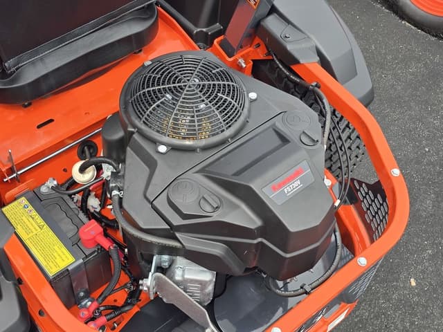 Image of Kubota Z422KWNC-54 equipment image 3