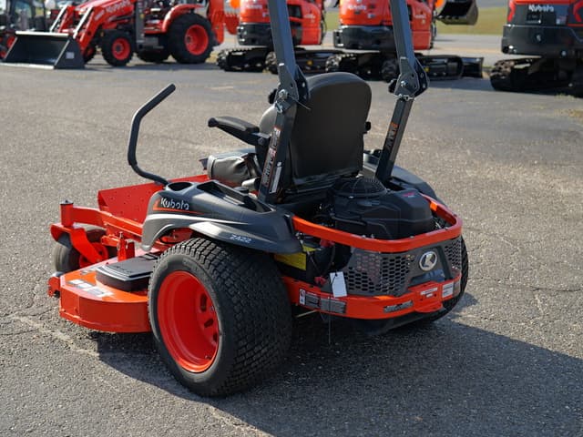 Image of Kubota Z422KWTNC-60 equipment image 3