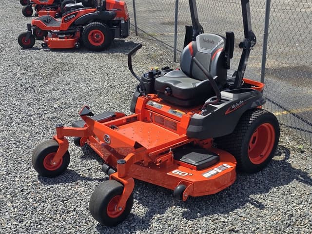 Image of Kubota Z422KWTNC-60 equipment image 1