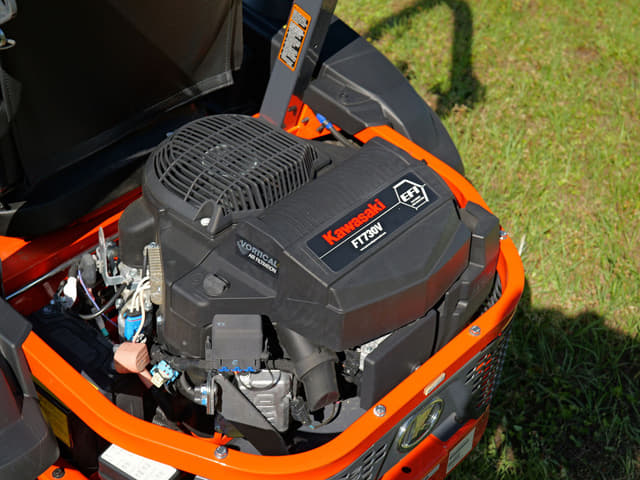 Image of Kubota Z452KWi-54 equipment image 4