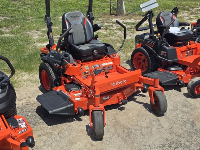 Image of Kubota Z724 equipment image 1