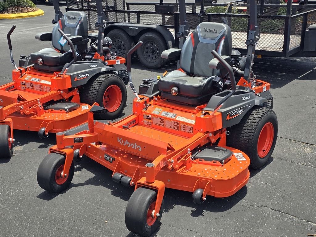 2026 Kubota Z726XKWNC-60 Equipment Image0