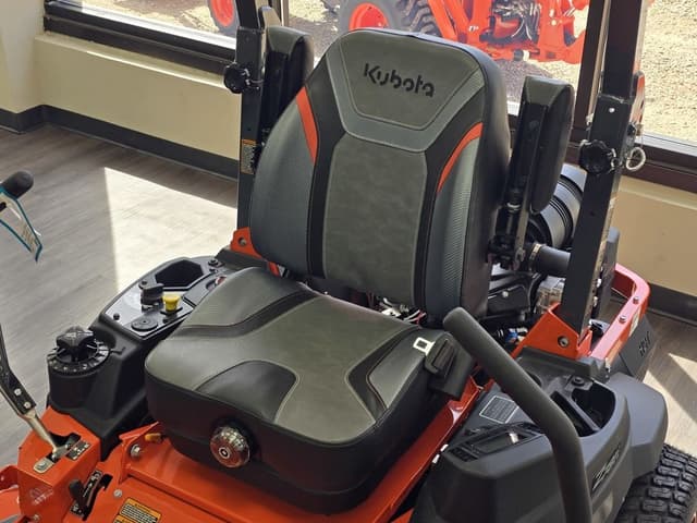 Image of Kubota Z781KWTI-60 equipment image 3