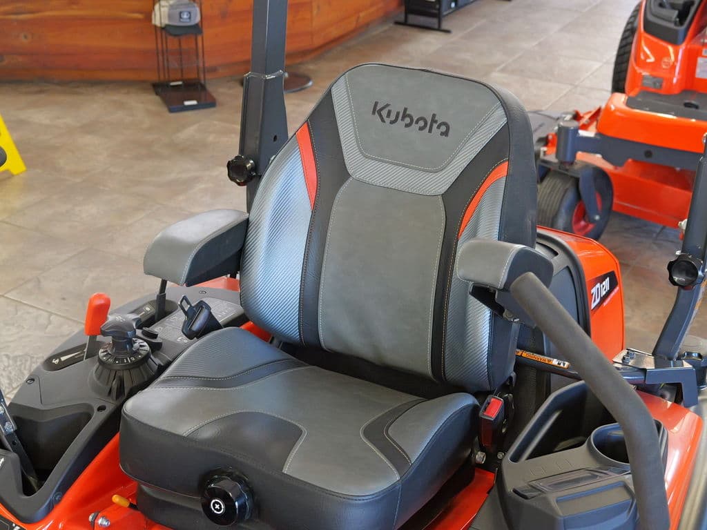 Image of Kubota ZD1211-3-60 Image 1