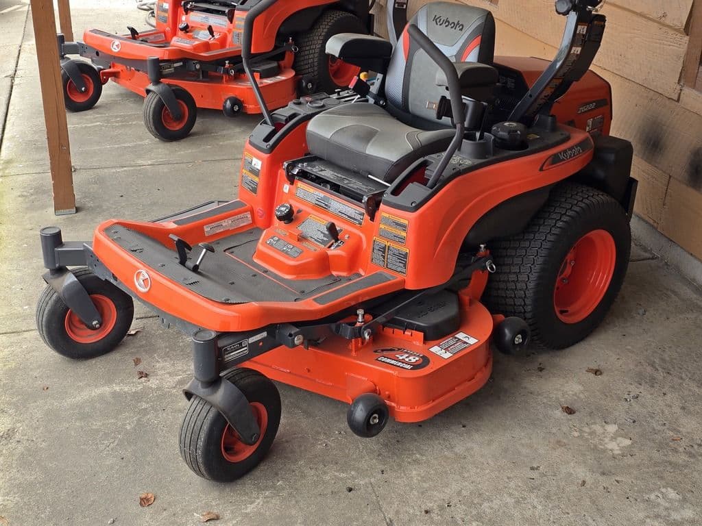 Image of Kubota ZG222 Image 1