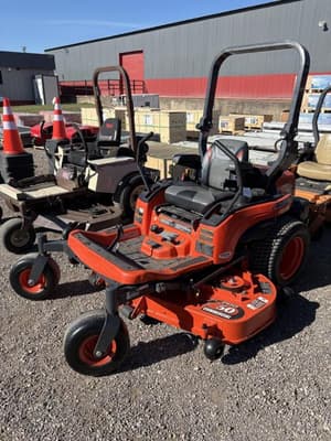 Kubota ZG227 Image