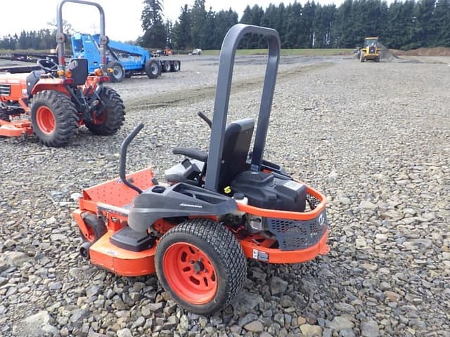 Image of Kubota ZG123S equipment image 4