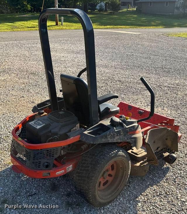Image of Kubota ZG123S equipment image 4