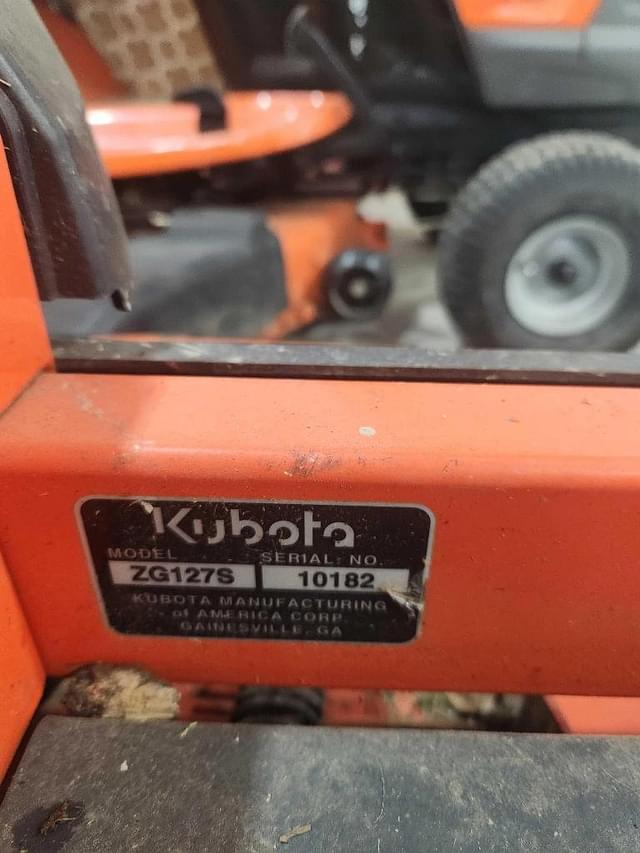 Image of Kubota ZG127S equipment image 2