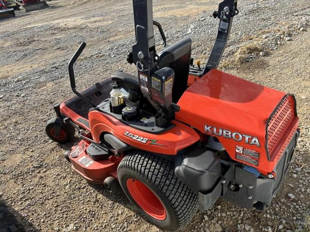 Image of Kubota ZG222 equipment image 2
