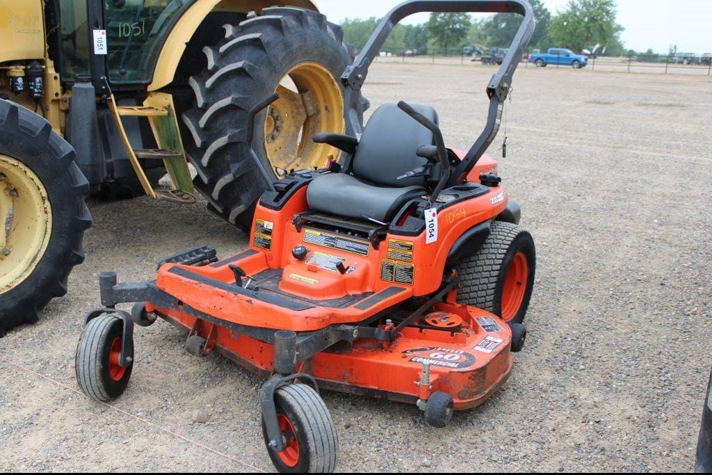 Kubota ZG227Z Equipment Image0