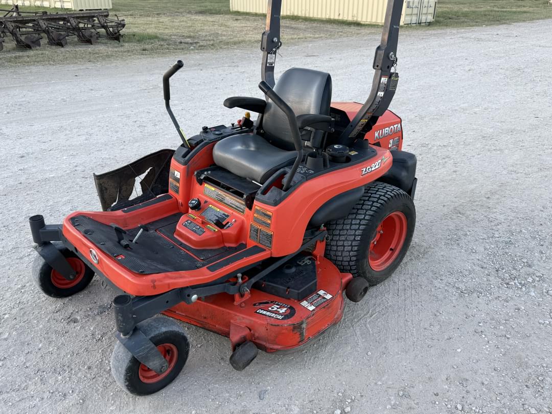 Image of Kubota ZG227 Primary image