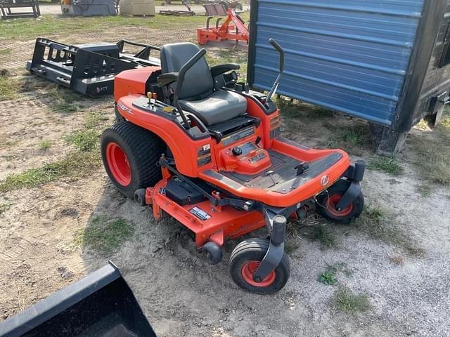 Image of Kubota ZG227Z equipment image 2