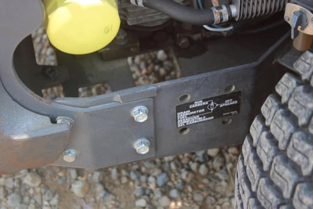 Image of Kubota ZG227Z equipment image 2