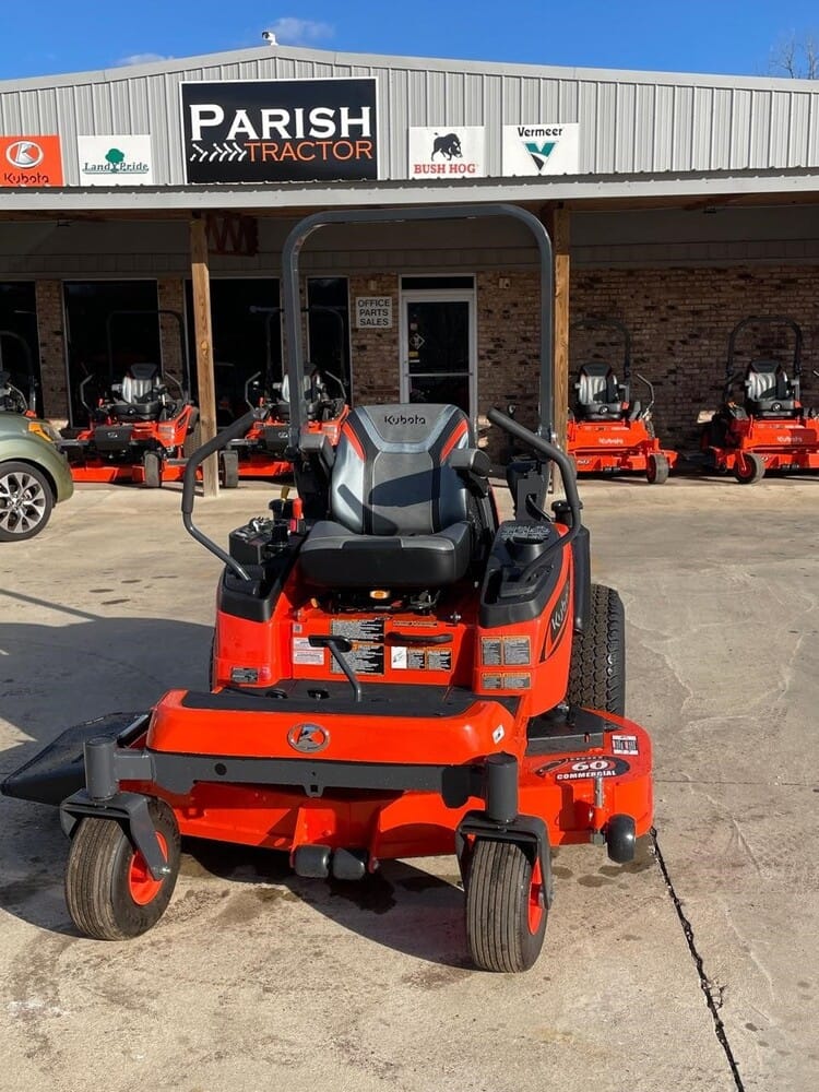 Kubota ZG327 Equipment Image0