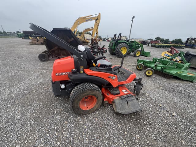 Image of Kubota ZG327 equipment image 4