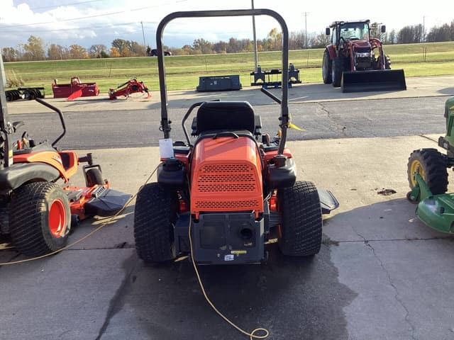 Image of Kubota ZG327 equipment image 4