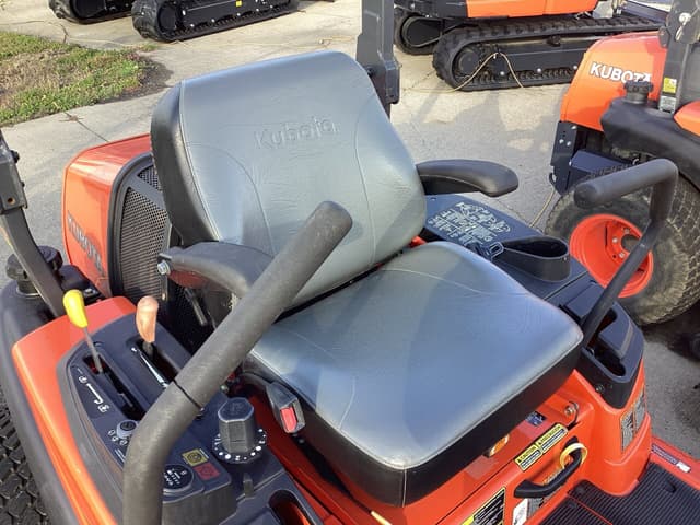 Image of Kubota ZG327 equipment image 1