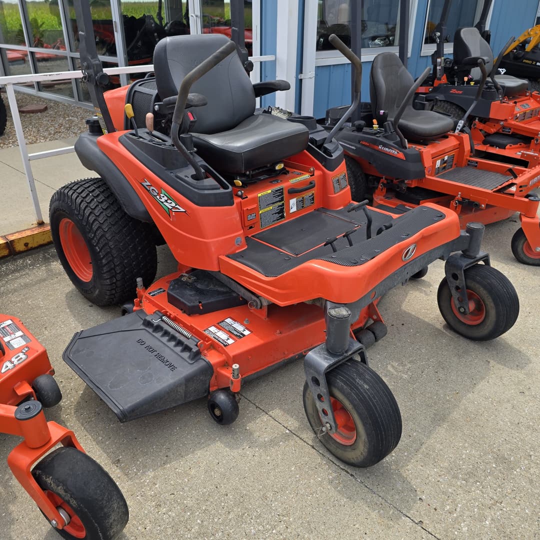Image of Kubota ZG327 Image 1