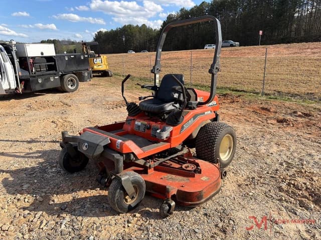 Image of Kubota ZD28 equipment image 3