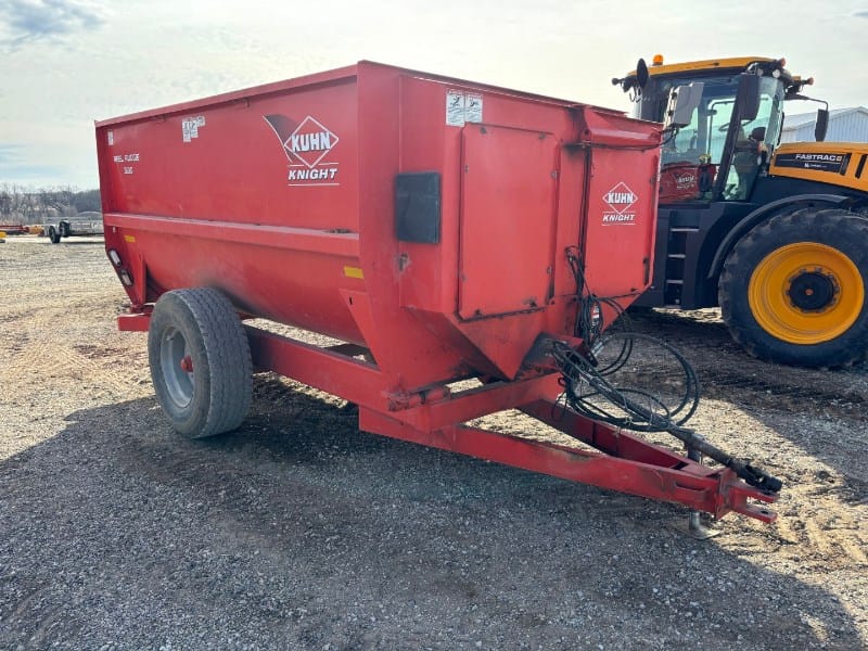 Kuhn 3130 Equipment Image0
