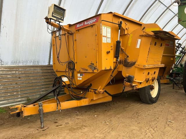 Image of Kuhn 3130 equipment image 2