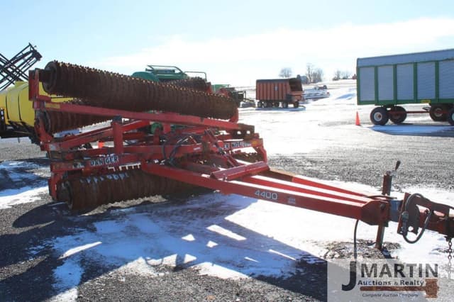 Image of Kuhn 4400 equipment image 1