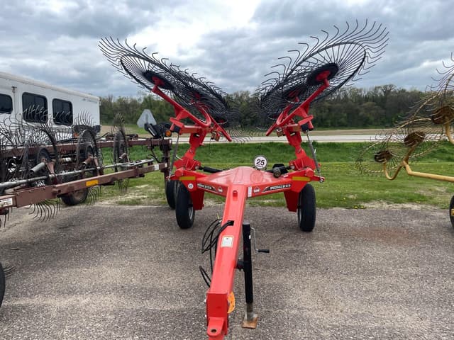 Image of Kuhn SR110GII equipment image 1