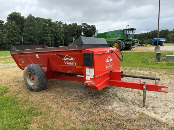 Image of Kuhn Knight 8110 equipment image 4