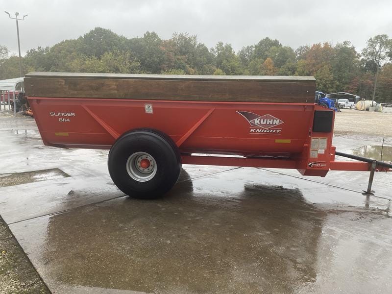 Kuhn 8114 Equipment Image0