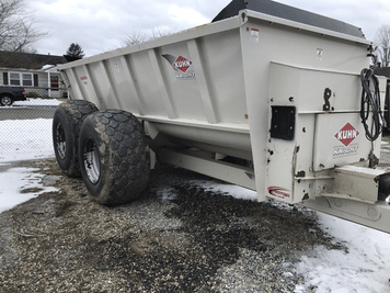 Main image Kuhn Knight 8141
