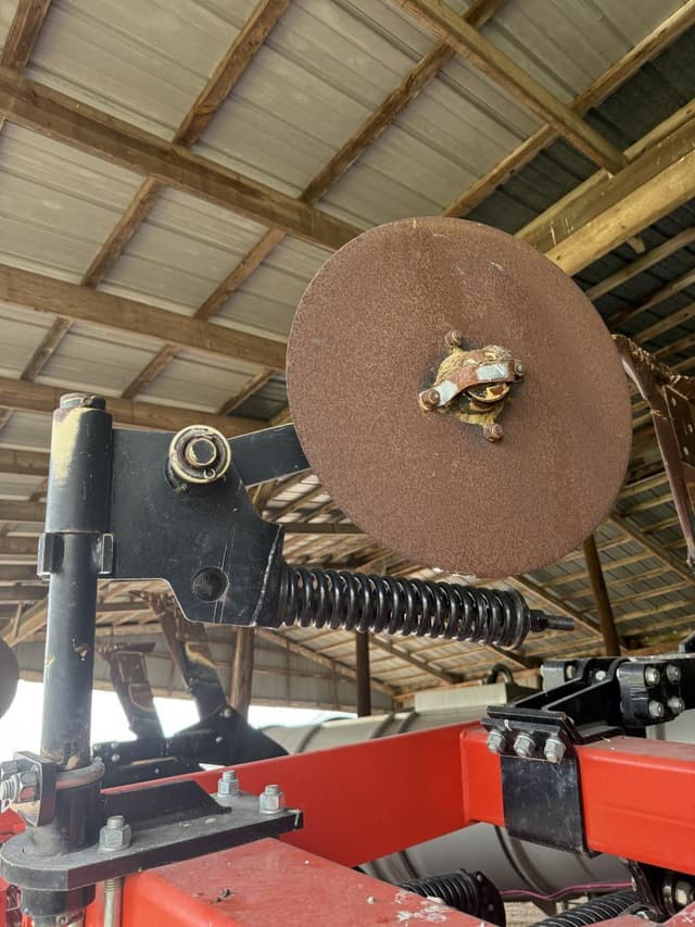 Image of Kuhn Krause 4830 equipment image 4