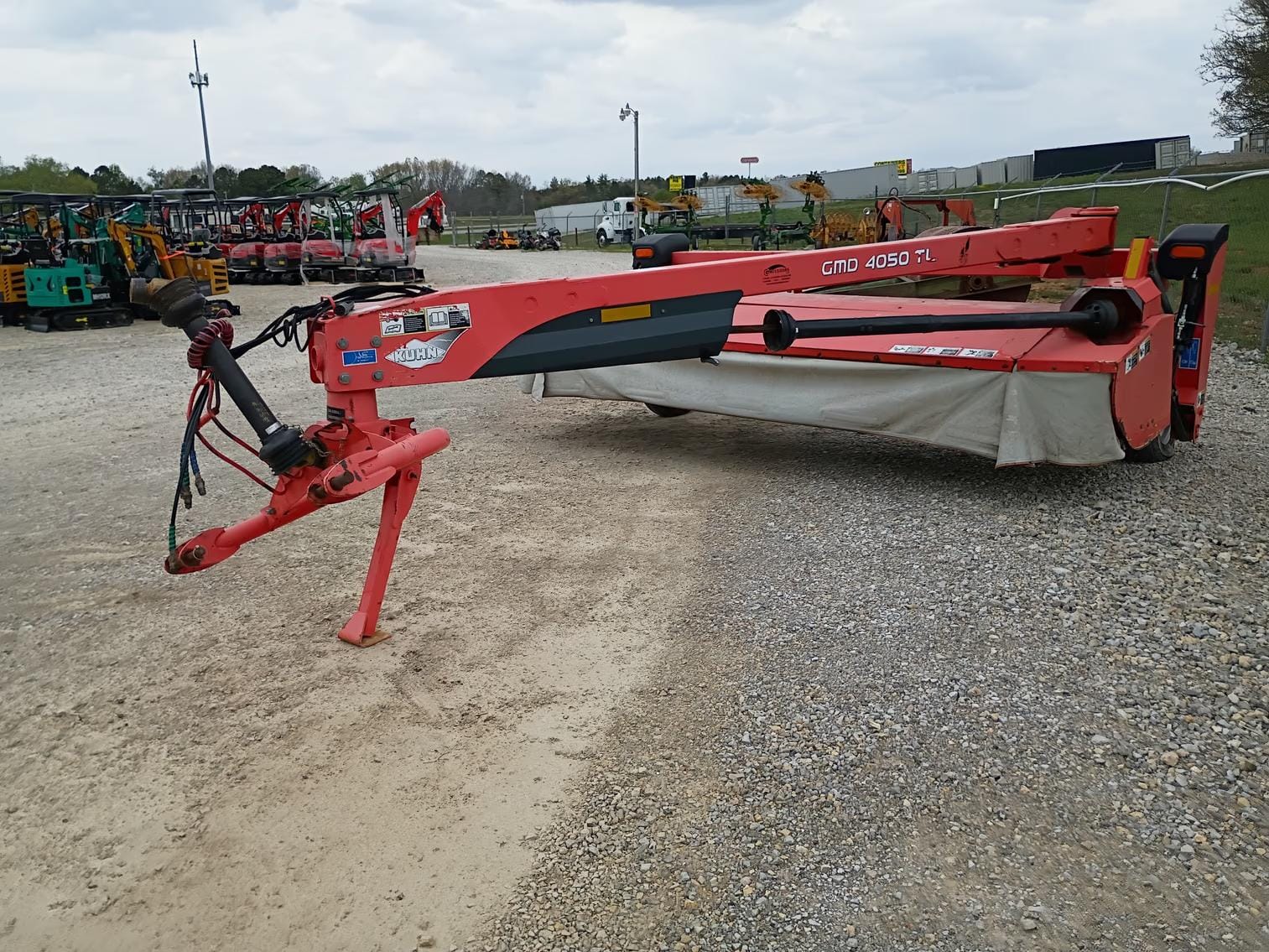 Kuhn GMD 4050 TL Equipment Image0