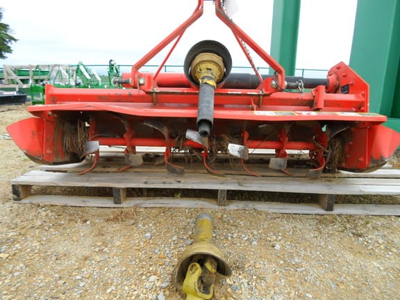 Kuhn Undetermined Equipment Image0