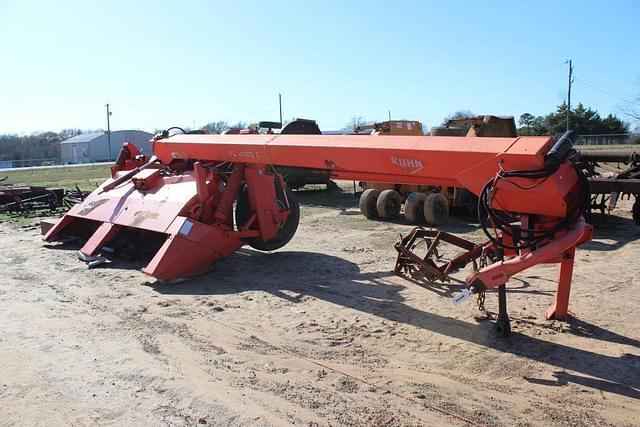 Image of Kuhn FC4000 equipment image 1