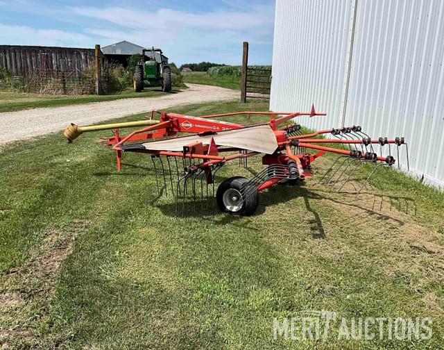 Image of Kuhn GA3200 equipment image 2