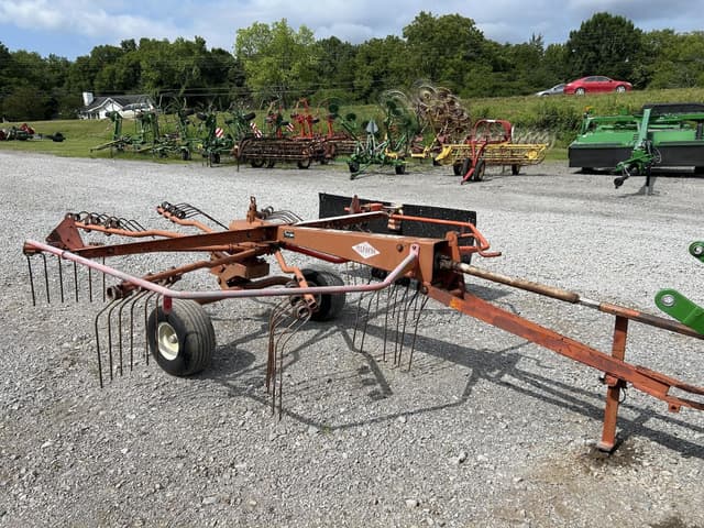 Image of Kuhn GA300GT equipment image 3