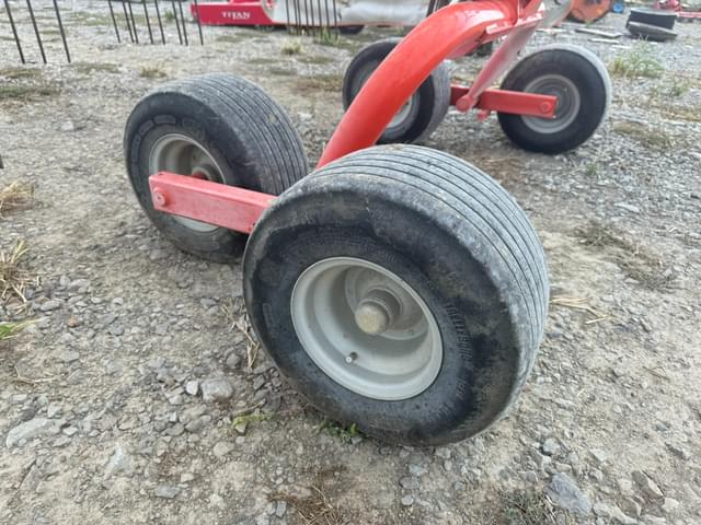 Image of Kuhn GA4220TH equipment image 4