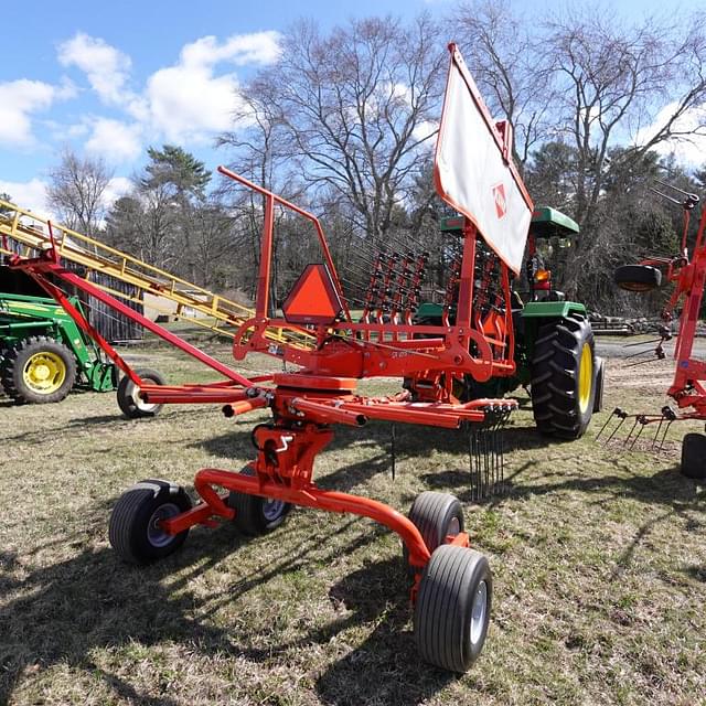 Image of Kuhn GA4221GTH equipment image 2