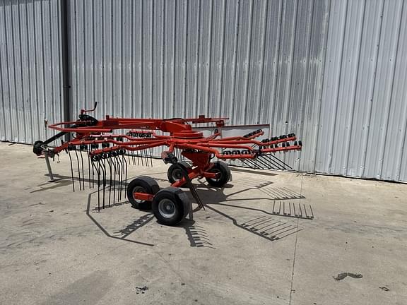 Image of Kuhn GA 4230T equipment image 2