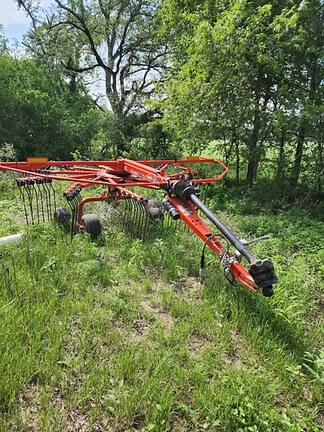 Image of Kuhn GA 4230T equipment image 3