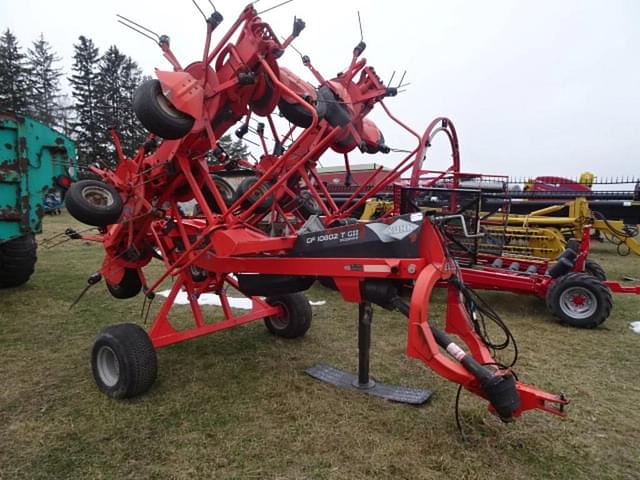 Image of Kuhn GF10802T GII equipment image 4