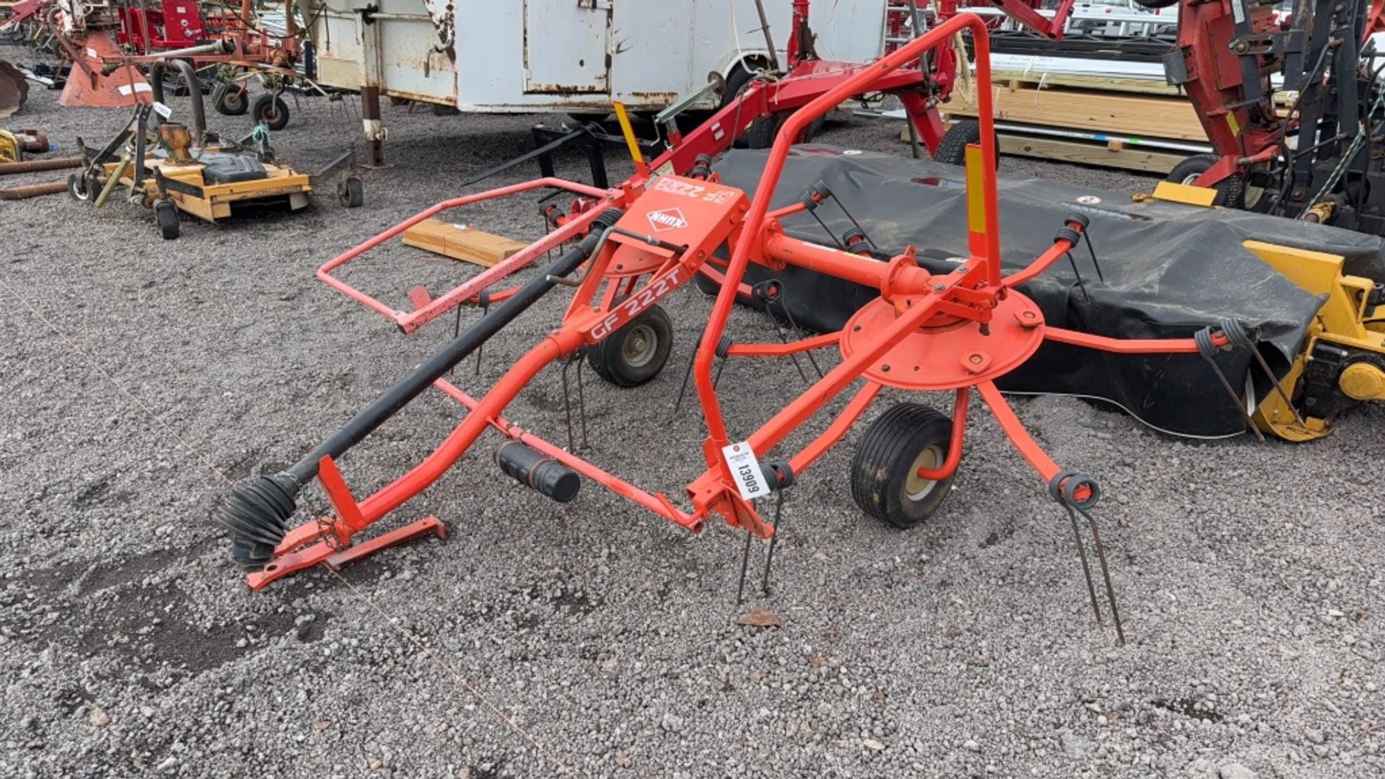 Kuhn GF222T Equipment Image0