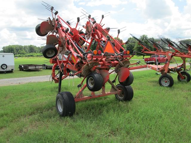 Image of Kuhn GF8712T equipment image 3