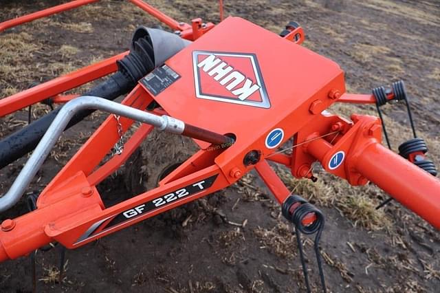 Image of Kuhn GF222T equipment image 1