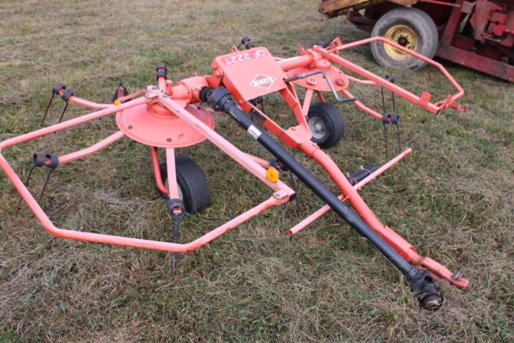Kuhn GF222T Equipment Image0