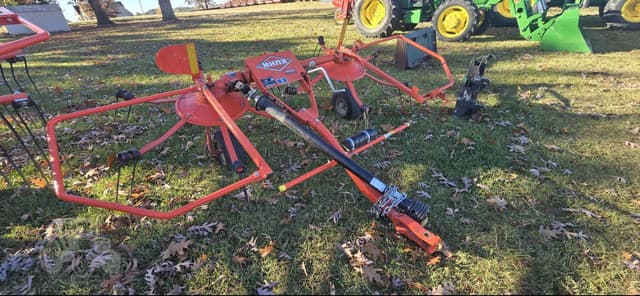 Image of Kuhn GF222T equipment image 1